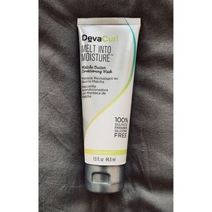 DevaCurl Melt into Moisture Leave in Mask